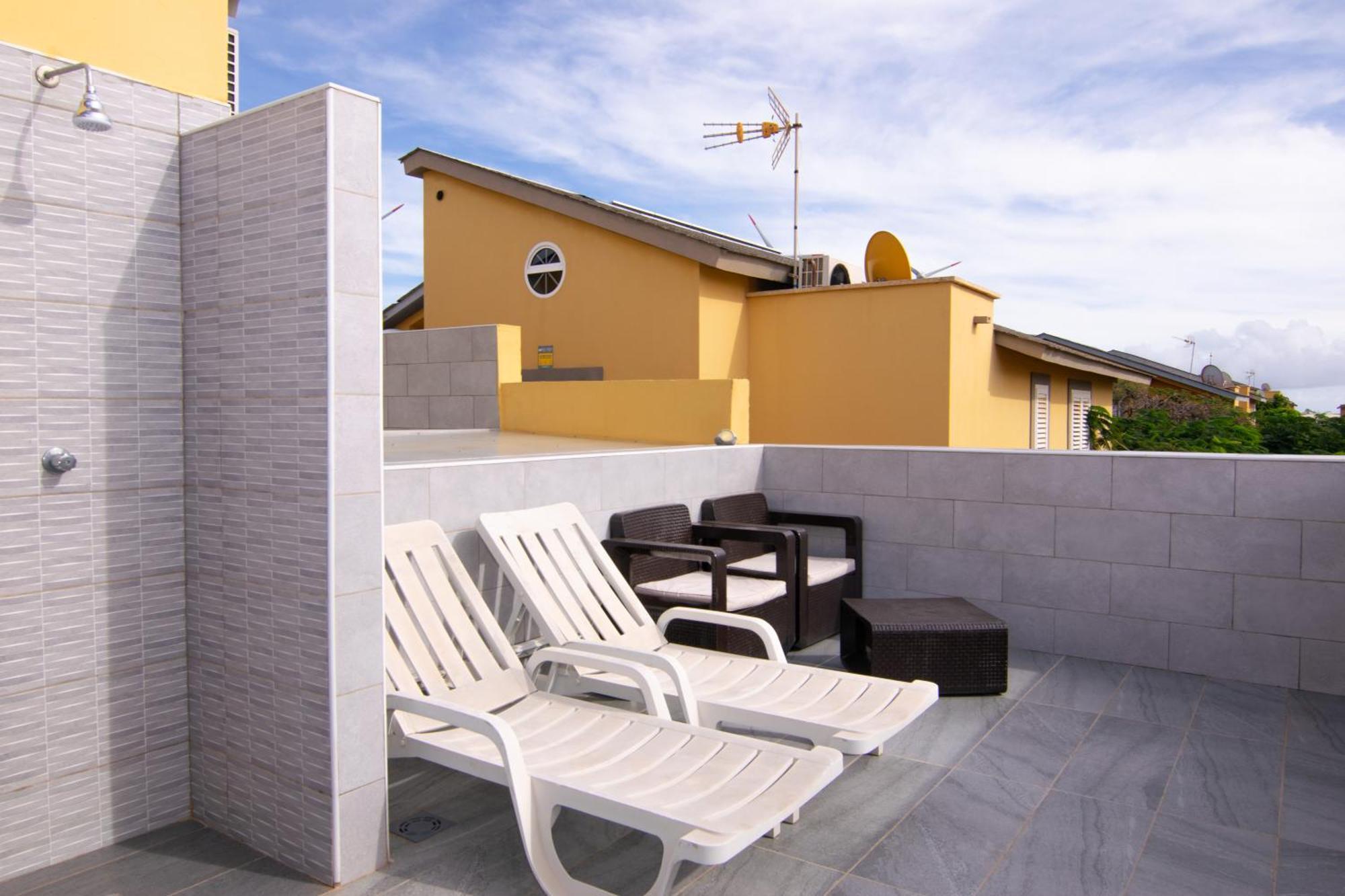 The Safe Point Suites Castillo Castillo del Romeral Exterior photo